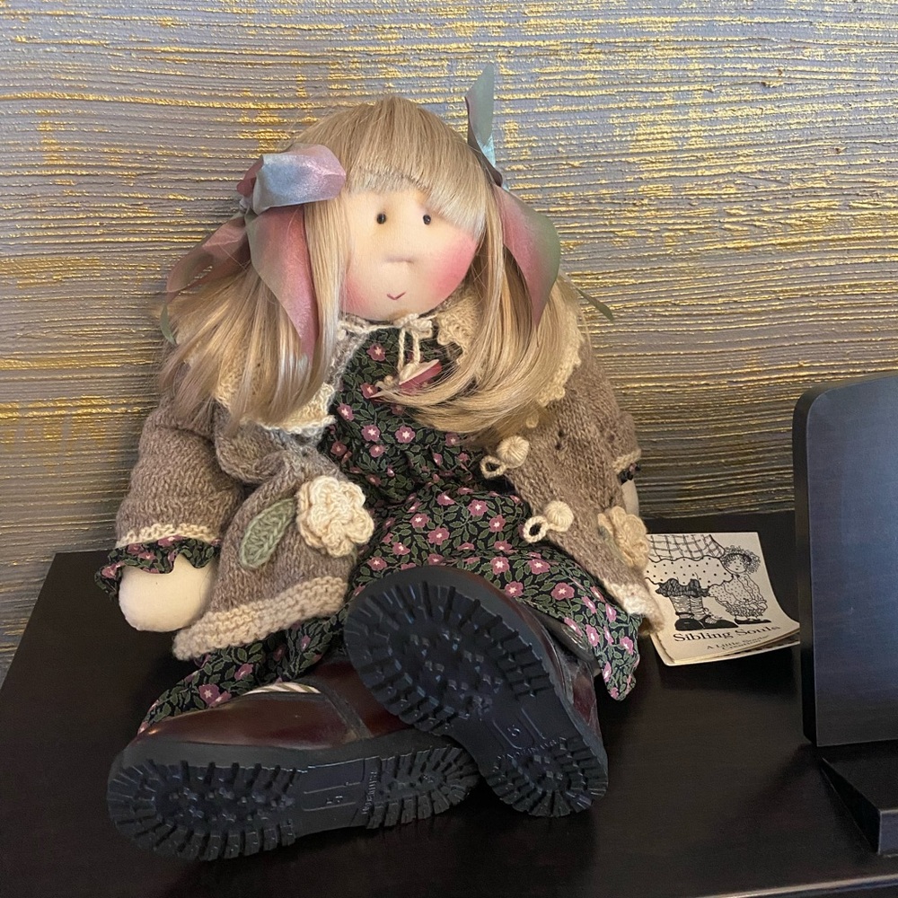 1996 “Drew” Sibling Souls Doll by Gretchen Wilson Number 10/500